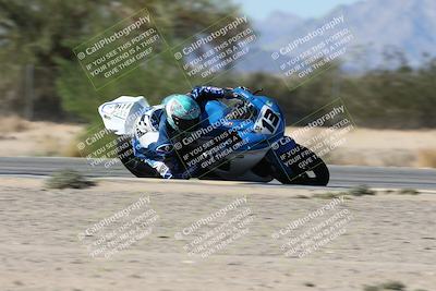 media/Oct-05-2025-CVMA (Sun) [[beeef4f201]]/Race 16-Formula Middleweight/